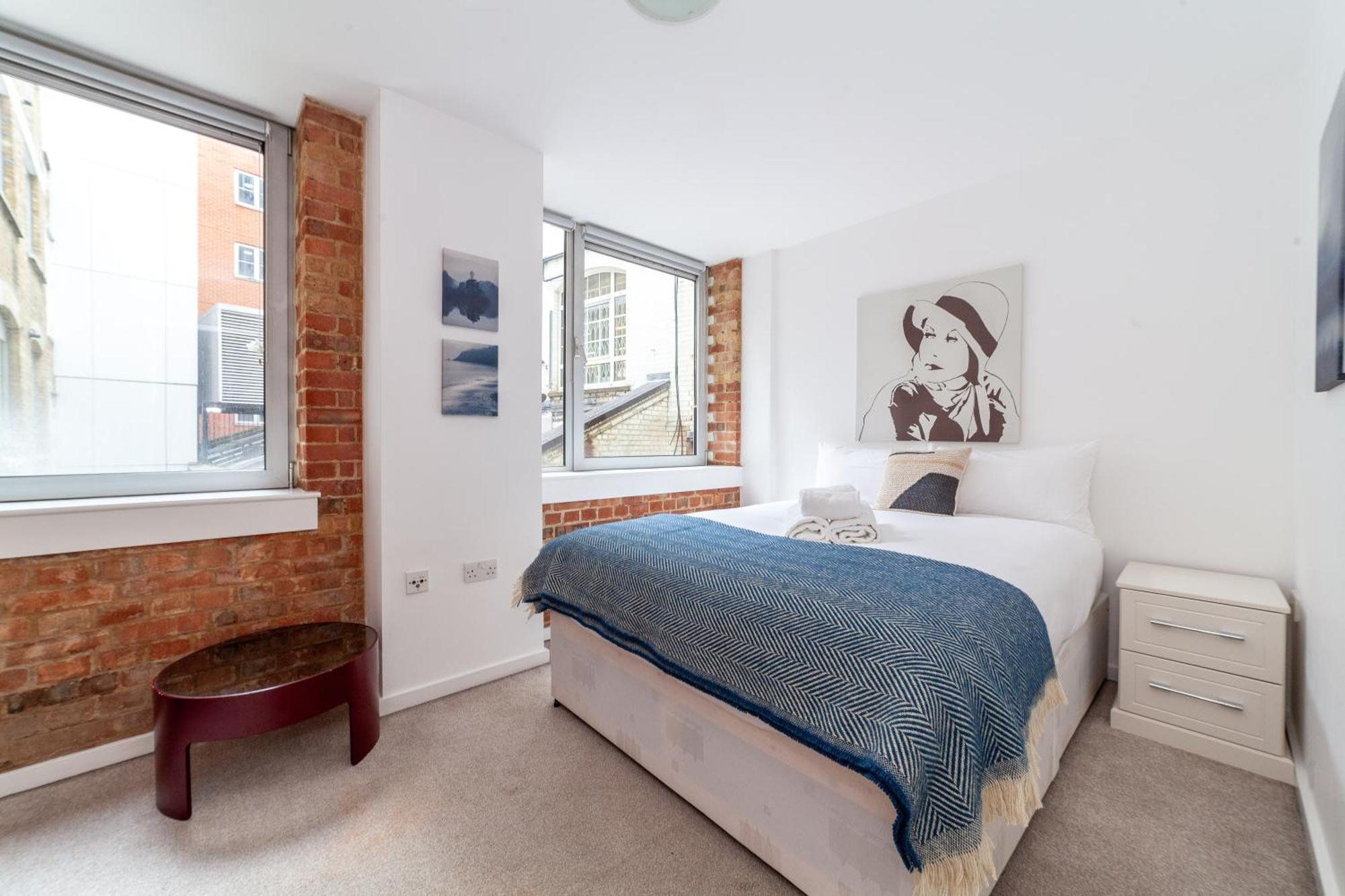 Elegance & Chic Design - 2-Bedroom Haven London Exterior photo